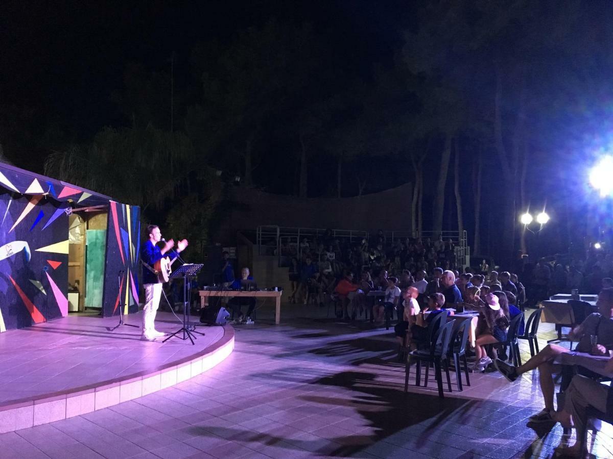 Riva Dei Greci Camping Village Metaponto Eksteriør bilde